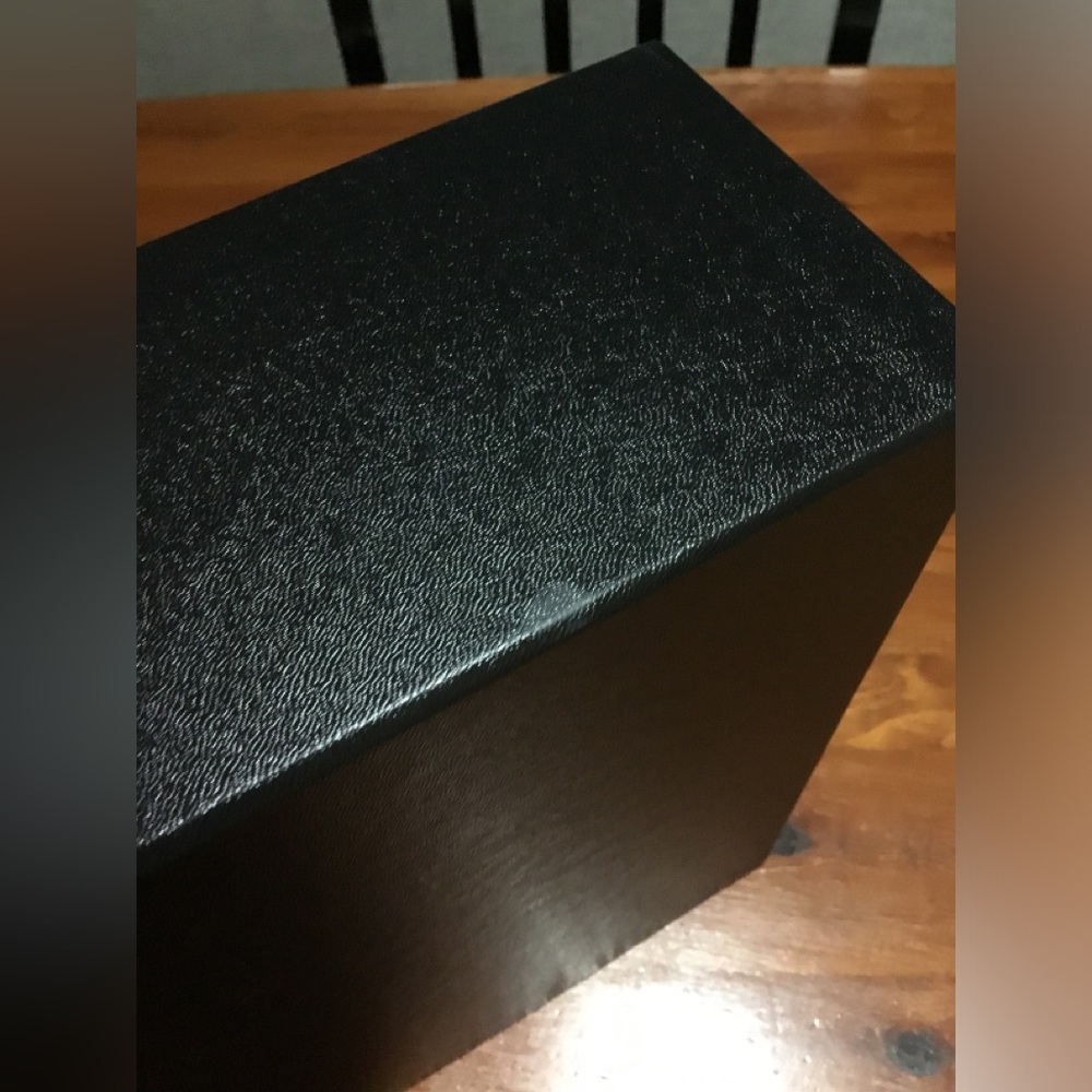 CHANEL EMPTY BOX W/2 NEW DUST BAGS SOME TISSUE BOOK-FINAL PRICE - Picture 14 of 16